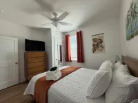"Walking on Sunshine" BayFront w/Pool! Last Minute Deals! Bikes &Kayaks Included