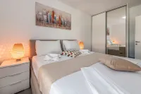 Apartments Olive Garden 2 Hotels in Novalja