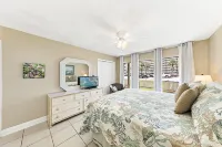 Seaside Beach & Racquet Condos