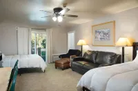 Victorian Inn Elkhart Lake Hotels in Elkhart Lake