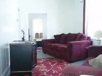 Cozy Cottage Hotels in Canora