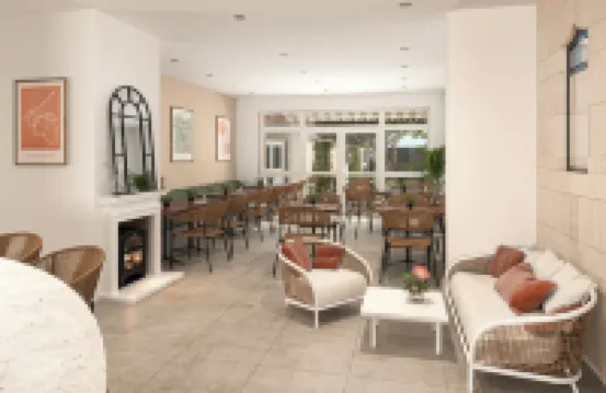 布魯姆旅舍酒吧和花園