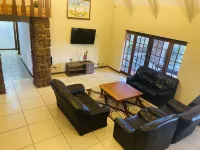 Full Moon Guest House - 3-Star