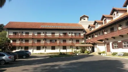 Hotel Floresta Отели рядом с достопримечательностью «Walter World Park»