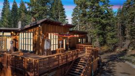 Kit Carson Lodge