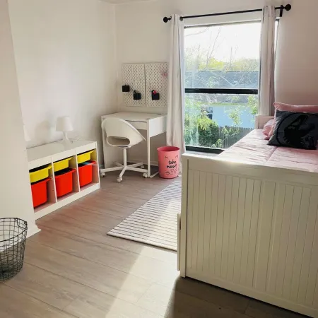 Spacious home/ 3 min NPR Dawntown.