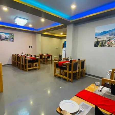 Tsherim Resort