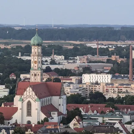 SKY - Romantic -room 33 Etage Hotelturm Augsburg