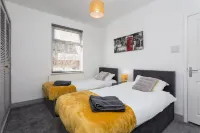 No.1 School House Hotels near St James Church Leyland