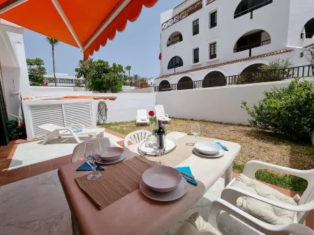 Casa Teide, ground floor Parque Santiago 1, heated pool, 100 m to sea+beach