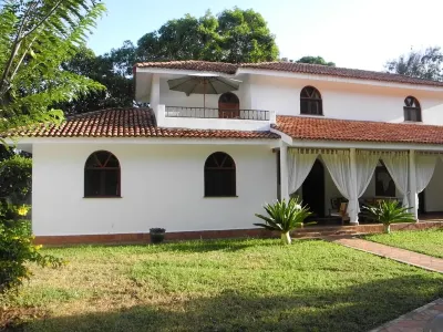 Malindi House in a luxury resort Hotels in 