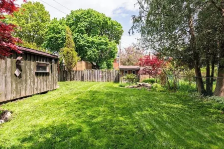 Modern & Spacious 1908 Home