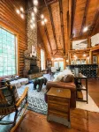Cashiers Creek Front True Log 4,300 Sqft Mountain Lodge, EV Charger + FiberOptic