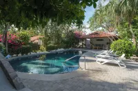 Elegant Tropical Villa  Retreat,Across the Street from Wonderful Tamarindo Beach - Villas