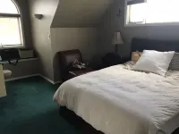 3 bedroom home near Kenora