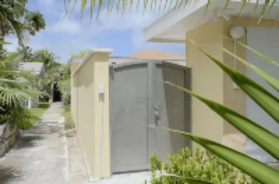 Ma's Hideaway paradise