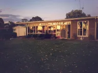 Foxy Lodge - Lakeside getaway Отели рядом со станцией Nagambie Train Station