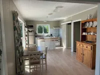 Rustic Beach House Getaway Hotels in Whangarei Heads