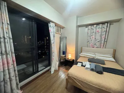 Flair Towers Condo Near MRT Bonifacio and Shaw Within Greenfields Hotels in Mandaluyong City