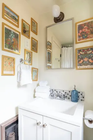 Hidden gem in vibrant downtown Redmond mins/ from Microsoft Marymoor,Woodinville Отели рядом с достопримечательностью «JG Redmond II»