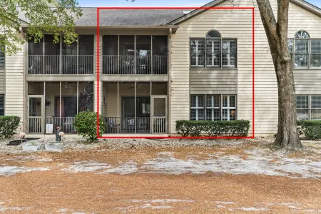 Pet-Friendly 3 bedroom/3 bath townhouse at Sunset Beach, NC Отели рядом с достопримечательностью «Парк Сансет Бич»