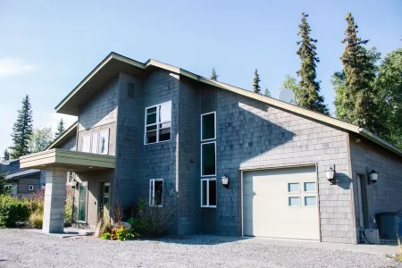 LUXURY Kenai River Estate with Private Fishing Dock located ON the KENAI River!