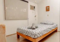 Family-Friendly Beach House - 5 min from the beach!