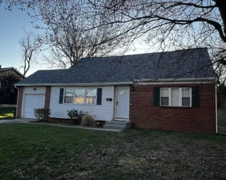 Spacious 3 Bedroom Home in Ewing, NJ – Modern Comfort in a Prime Location 尤英酒店