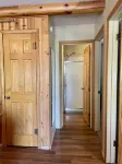 Rustic 2 Bedroom Cabin 1 in a Peaceful Forest! Hotels in Pinetop-Lakeside