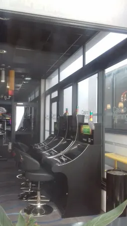 Apartment with parking all comfort Отели рядом с достопримечательностью «Observatoire»