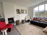 Prachtig Designhuis, Rustige Ligging, Zwembad, Speeltuin, Fietsen in de Duinen