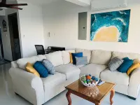 Luxurious & Modern in the heart of New Kingston