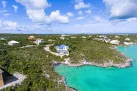 Oceanfront Villa-Panoramic Views-Private Beach-Infinity Edge Pool