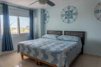 Beachfront Luxury Condo! Casa Sirenita
