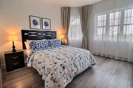 Luxurious 3 bedroom condo. 2 minutes from beautiful Mont Bromont.  CITQ#248275