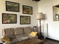 Maison Ancienne Avec son Jardin Privatif