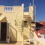 Lovely bright and cosy studio apartment Отели рядом с достопримечательностью «Cultural Center Ciudad Quesada»