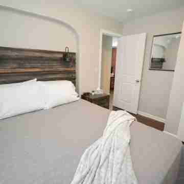 Beautiful 2 BR apartment near Mayo Clinic Campus Rooms