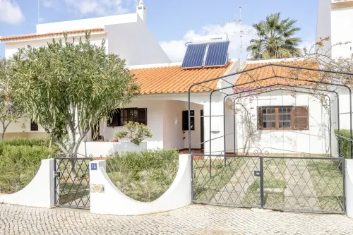 Sunny villa in Altura beach, garden, Wifi, air conditioning, ground floor Hotels in Altura