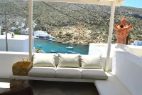 Spectacular and Charming House in Sifnos Keronissos Village Hotels in Sifnos
