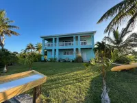Canal Front Private Home in Treasure Cay, Bahamas With Dock and Generator Hotel dekat The Abaco Club