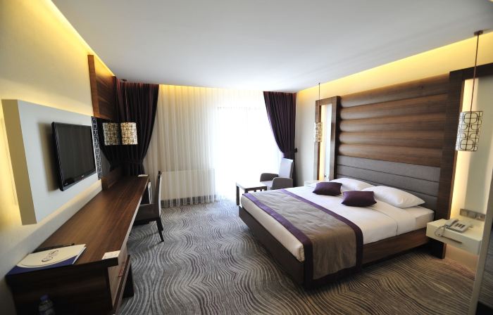 Grand Cenas Hotel