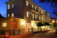 Hotel Parigi Hotel in zona La Tratta Pescheria Nostrana