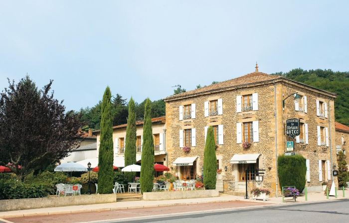 Logis Hôtel LE RELAIS