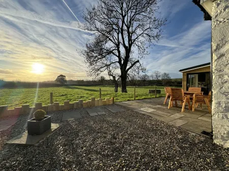 Pensarngerrig Отели в г. Лландисал