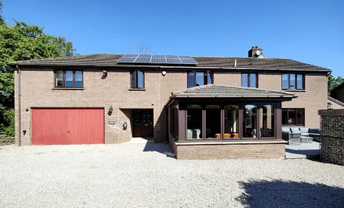 Yewtree House - 3-Star