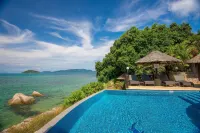 Chalets Cote Mer Hotels in Baie Sainte Anne