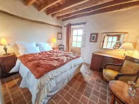 Domaine de Labrousse, Maison d'Hotes en Perigord - Pensions