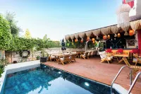 Karnelyan Alaçatı - Kolam Renang