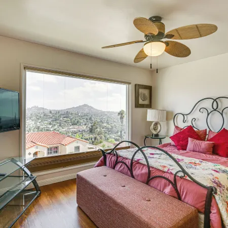 Mt. Nebo Oasis in La Mesa w/ Wraparound Deck